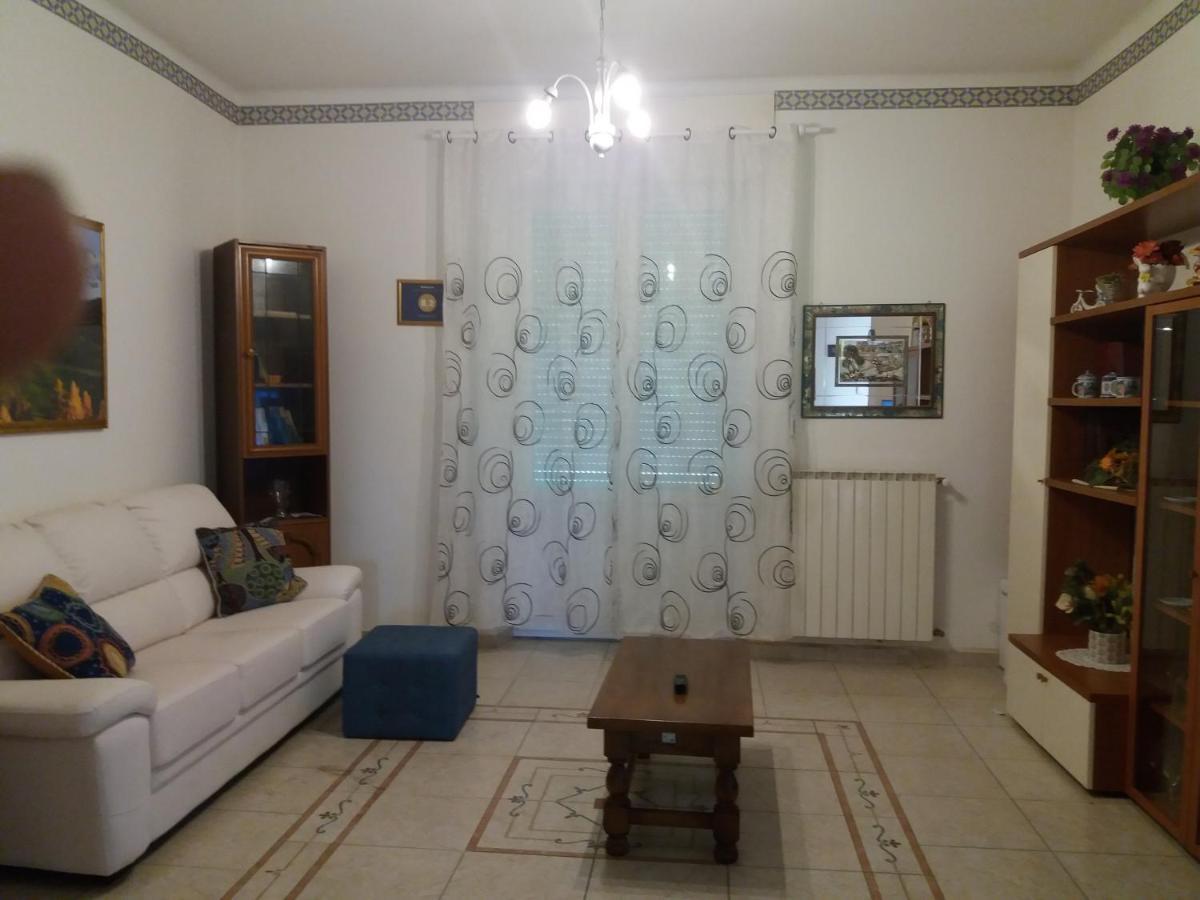 Casa Vacanze Lida Marina Di Carrara Eksteriør billede