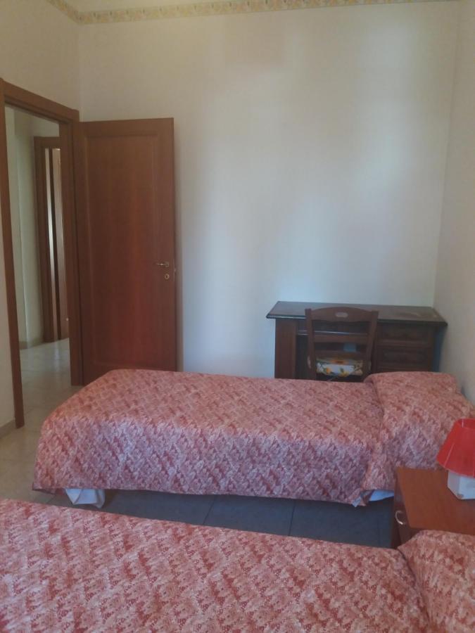 Casa Vacanze Lida Marina Di Carrara Eksteriør billede